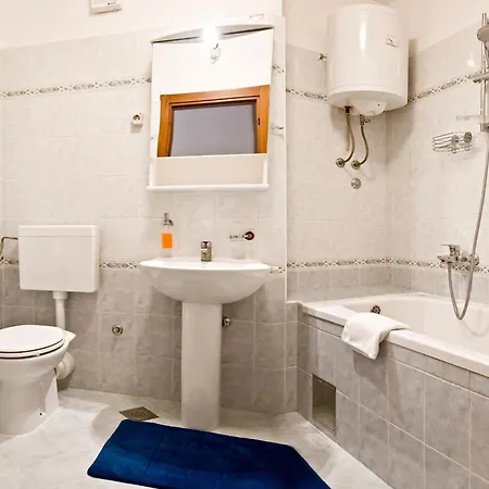Apartments Zenta Apartment *