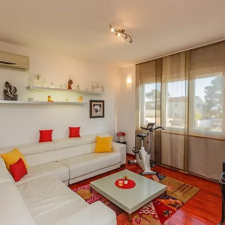 Apartments Zenta *